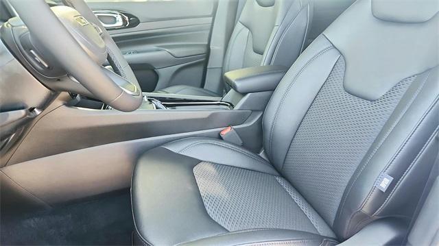 new 2026 Jeep Compass car, priced at $32,080