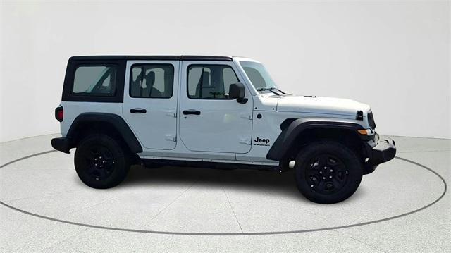 new 2026 Jeep Wrangler car, priced at $39,889