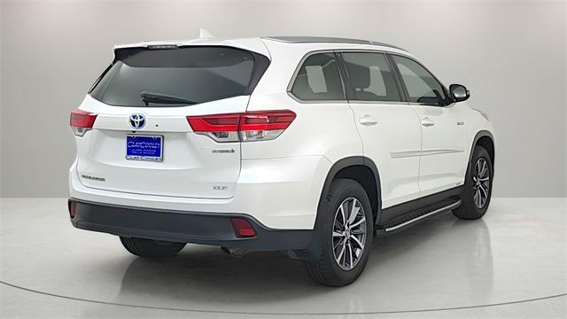 used 2019 Toyota Highlander Hybrid car, priced at $24,573