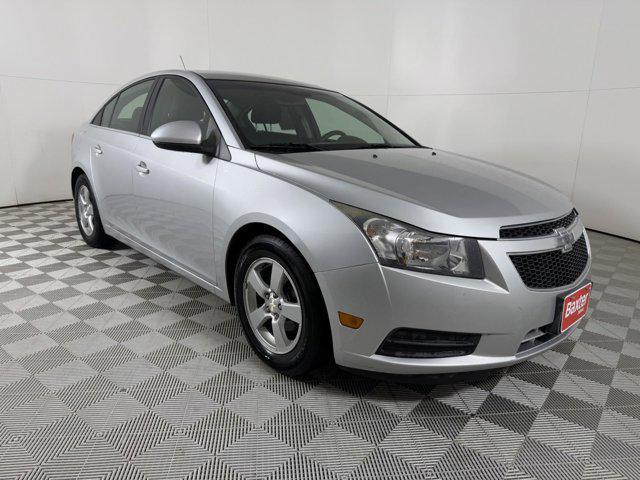 used 2014 Chevrolet Cruze car, priced at $8,900