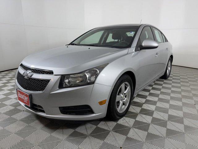 used 2014 Chevrolet Cruze car, priced at $8,900