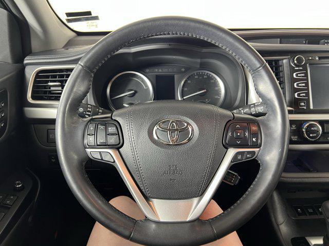 used 2019 Toyota Highlander Hybrid car, priced at $37,000