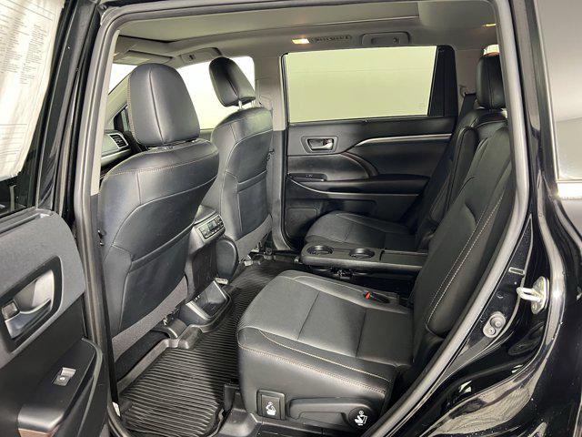 used 2019 Toyota Highlander Hybrid car, priced at $37,000