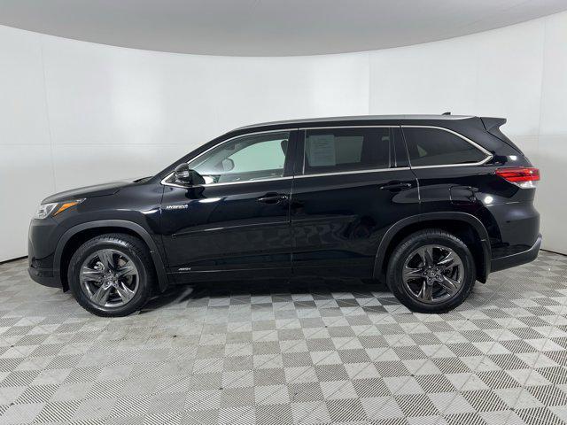 used 2019 Toyota Highlander Hybrid car, priced at $37,000