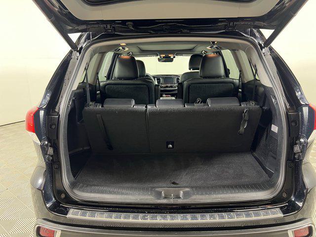 used 2019 Toyota Highlander Hybrid car, priced at $37,000