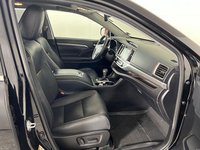 used 2019 Toyota Highlander Hybrid car, priced at $37,000