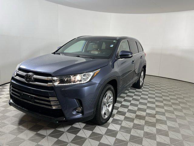 used 2018 Toyota Highlander car, priced at $28,900