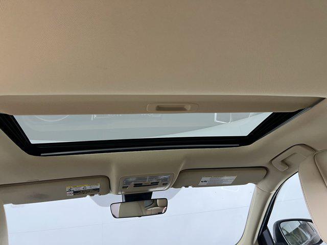 used 2019 Toyota Highlander car, priced at $28,500