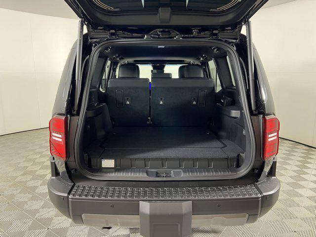new 2025 Toyota Land Cruiser car