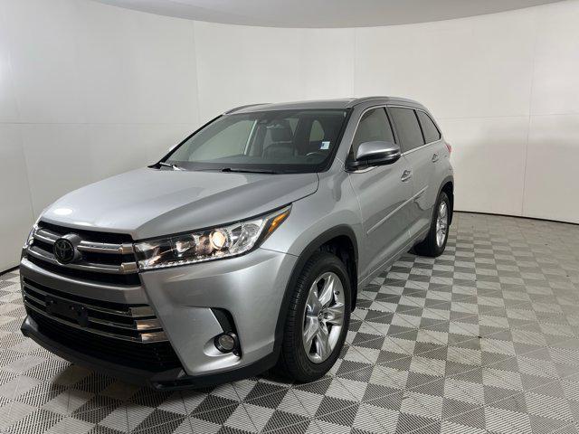 used 2018 Toyota Highlander car, priced at $30,900