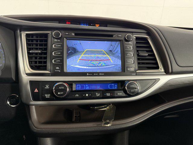 used 2018 Toyota Highlander car, priced at $28,500
