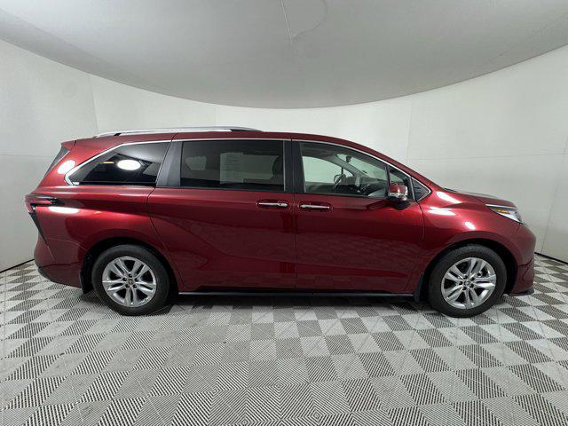 used 2022 Toyota Sienna car, priced at $51,500