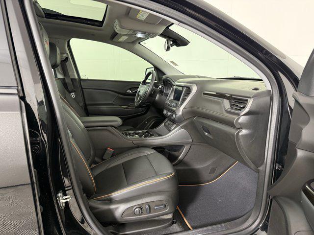 used 2022 GMC Acadia car, priced at $32,900