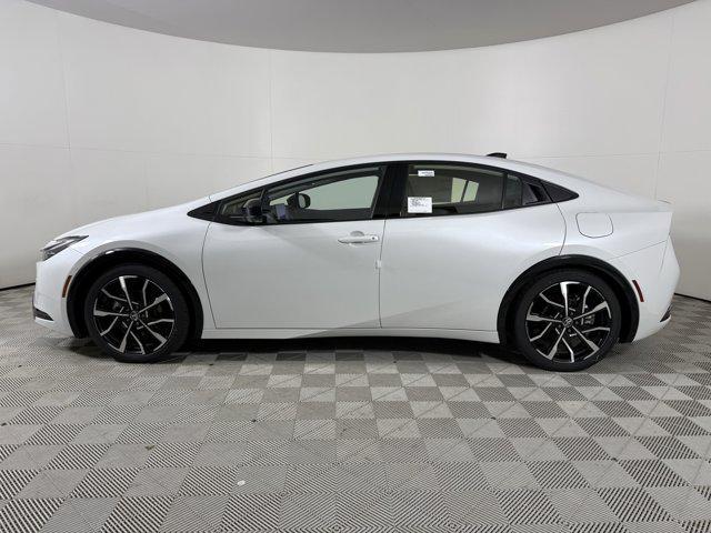 new 2025 Toyota Prius Plug-In Hybrid car, priced at $42,729