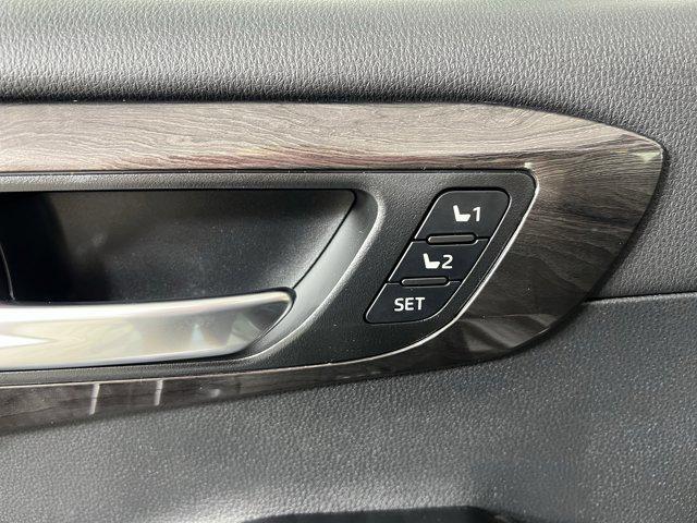 new 2025 Toyota Highlander car, priced at $53,997