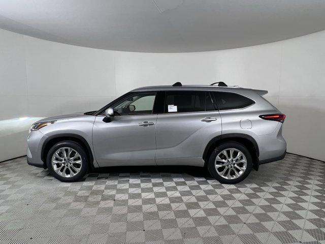new 2025 Toyota Highlander car, priced at $53,997