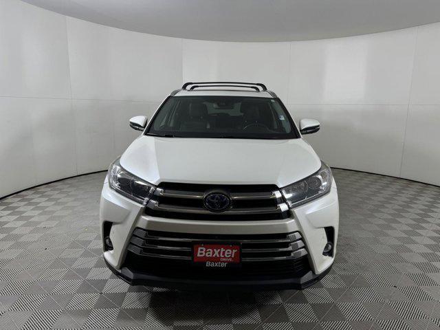 used 2019 Toyota Highlander Hybrid car, priced at $32,000