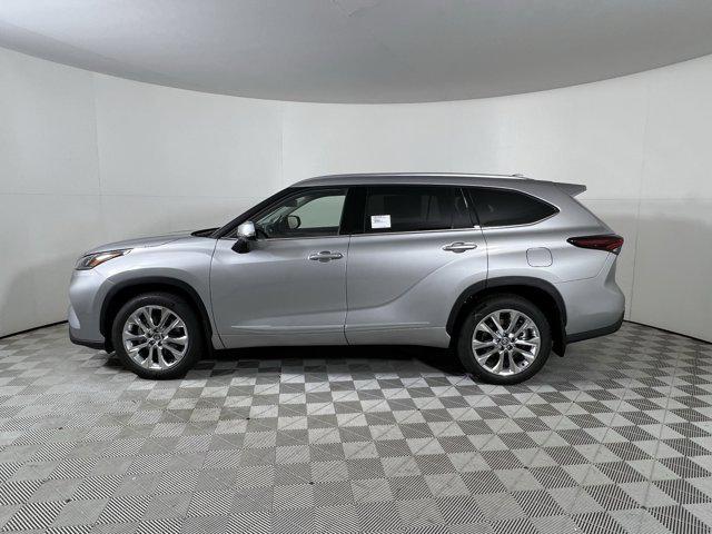 new 2025 Toyota Highlander car, priced at $53,003