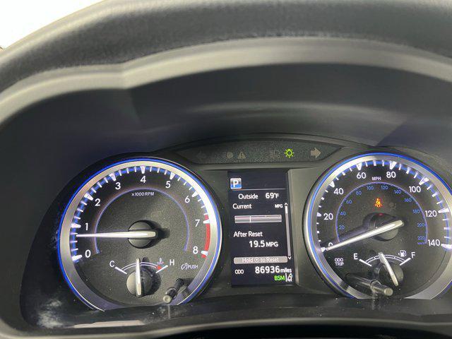 used 2018 Toyota Highlander car, priced at $27,900