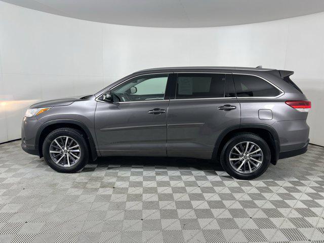used 2018 Toyota Highlander car, priced at $27,900