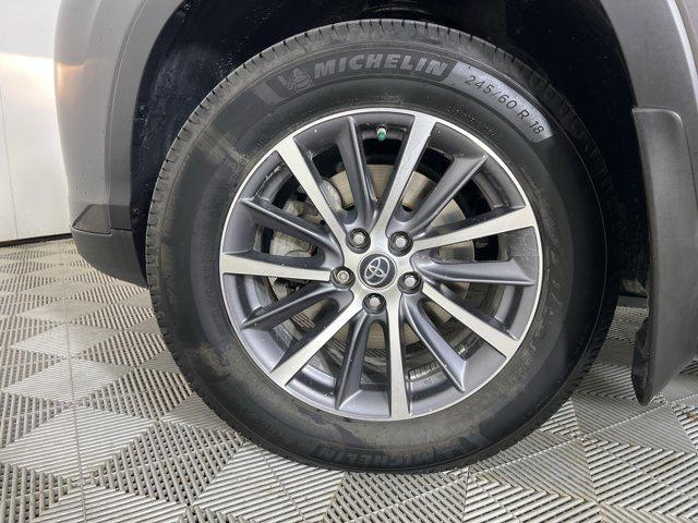 used 2018 Toyota Highlander car, priced at $27,900
