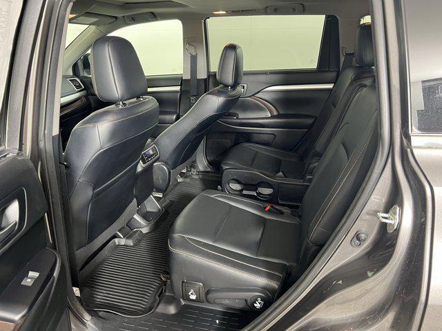 used 2018 Toyota Highlander car, priced at $27,900