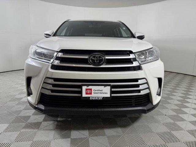 used 2019 Toyota Highlander car, priced at $33,500