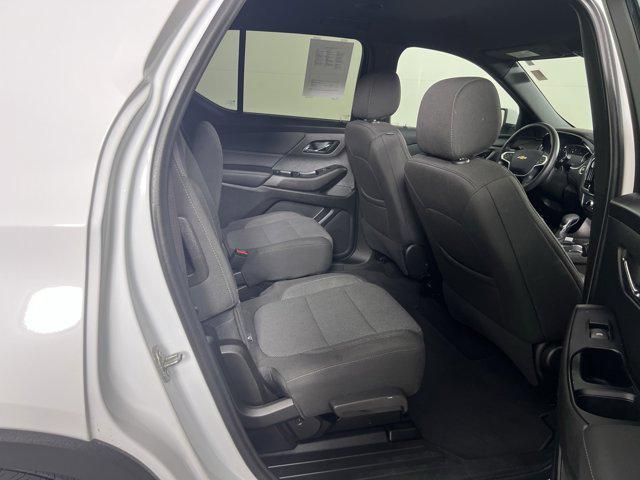 used 2023 Chevrolet Traverse car, priced at $30,500