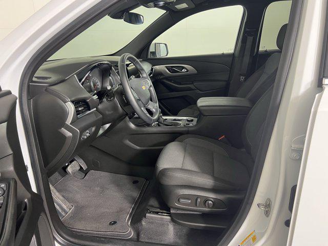 used 2023 Chevrolet Traverse car, priced at $30,500
