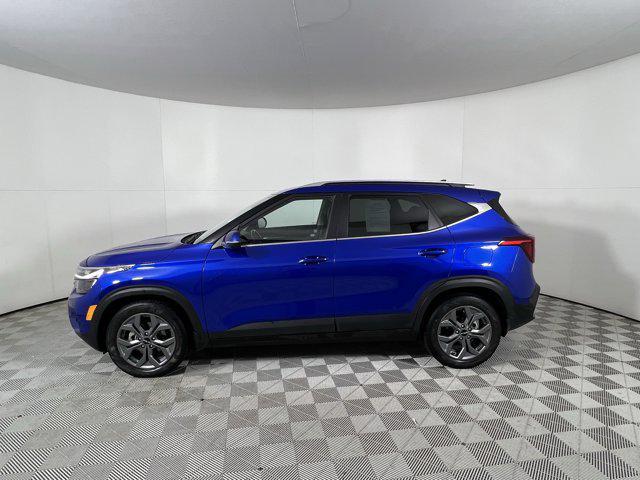 used 2024 Kia Seltos car, priced at $20,900