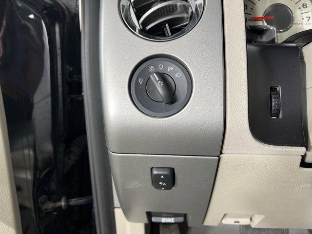 used 2013 Ford Expedition EL car, priced at $15,500