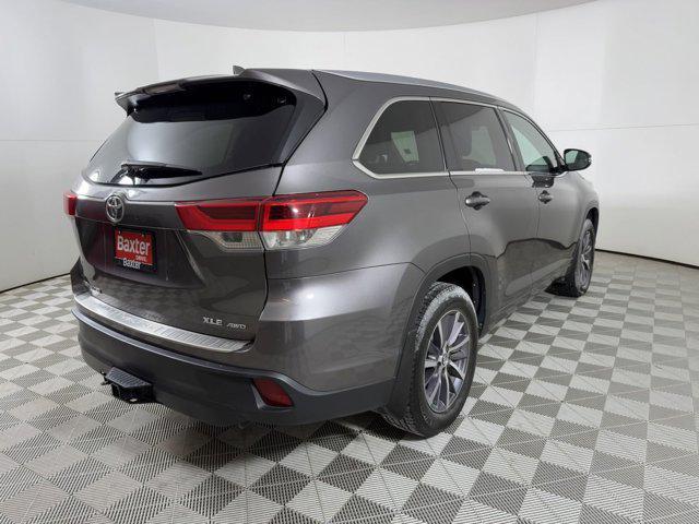 used 2017 Toyota Highlander car, priced at $24,500