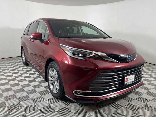 used 2022 Toyota Sienna car, priced at $51,500