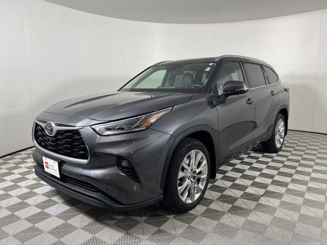 used 2023 Toyota Highlander car, priced at $44,000