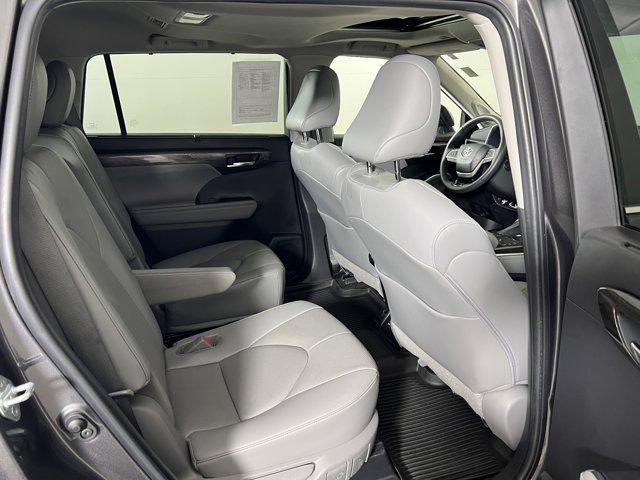 used 2023 Toyota Highlander car, priced at $44,000