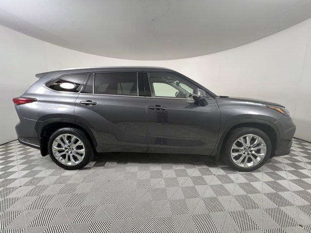 used 2023 Toyota Highlander car, priced at $44,000