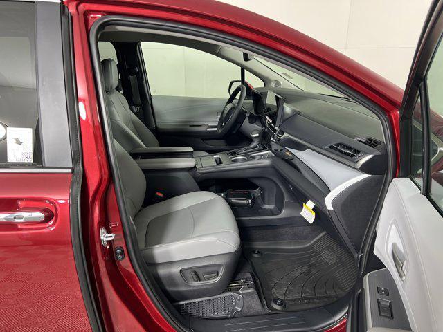 new 2025 Toyota Sienna car