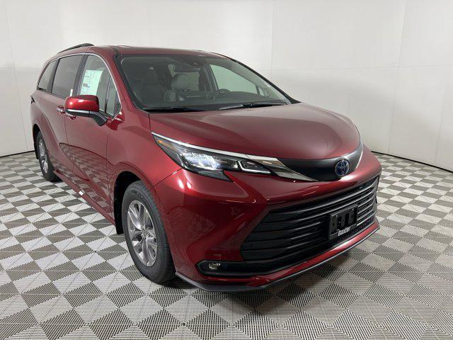 new 2025 Toyota Sienna car