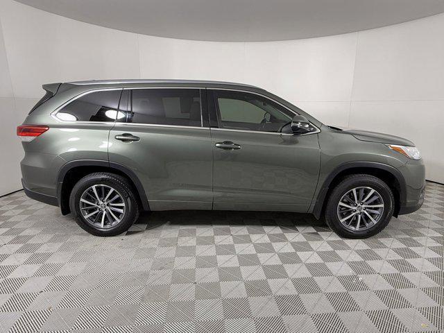 used 2017 Toyota Highlander car, priced at $25,900