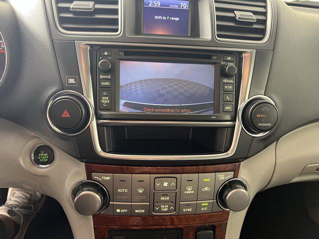 used 2013 Toyota Highlander car, priced at $19,900