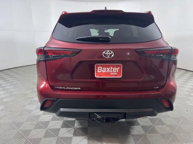 used 2024 Toyota Highlander car, priced at $36,500