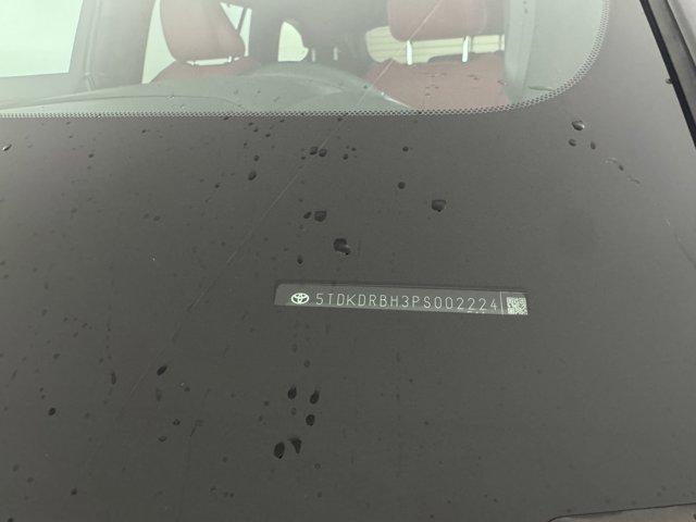 used 2023 Toyota Highlander car, priced at $38,900