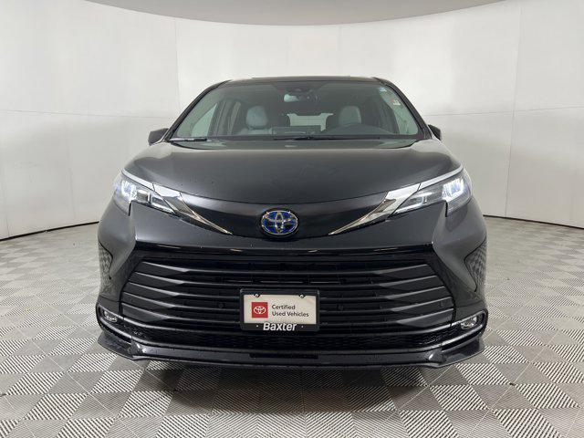 used 2025 Toyota Sienna car, priced at $49,500