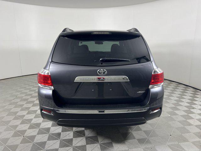 used 2013 Toyota Highlander car, priced at $15,500