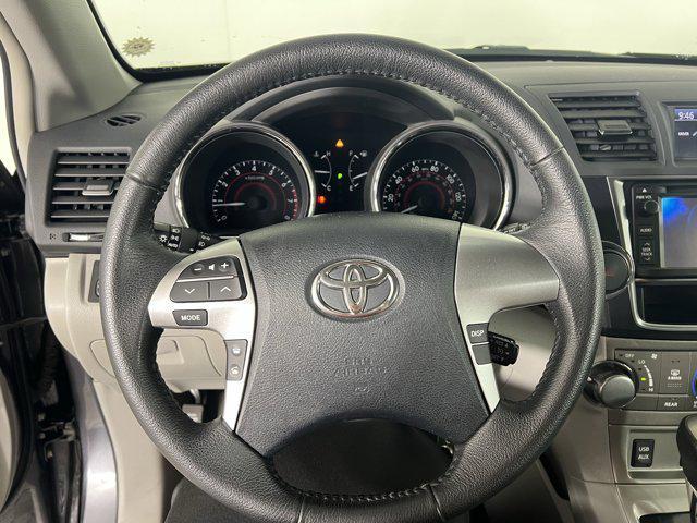 used 2013 Toyota Highlander car, priced at $15,500