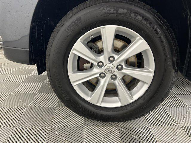 used 2013 Toyota Highlander car, priced at $15,500