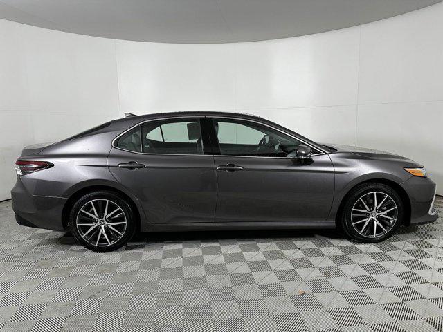 used 2022 Toyota Camry Hybrid car, priced at $32,800