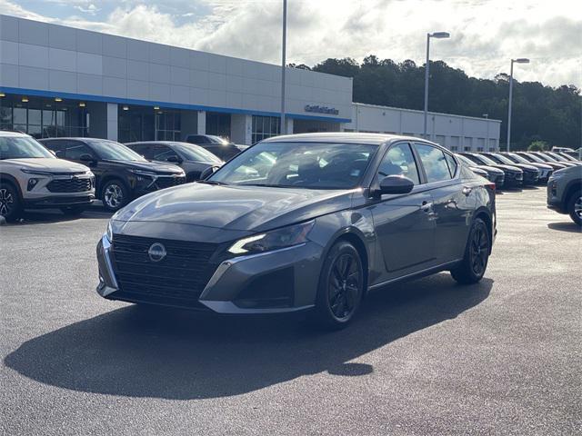 used 2023 Nissan Altima car, priced at $19,900