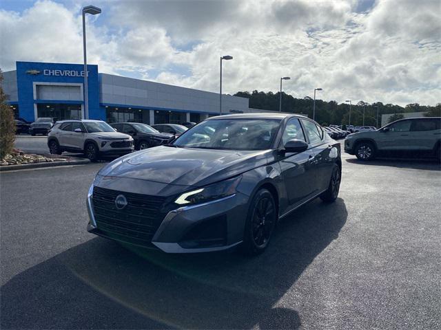 used 2023 Nissan Altima car, priced at $19,900