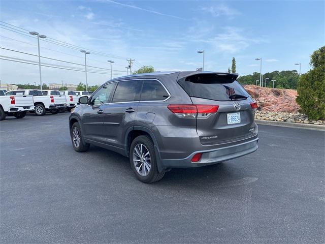 used 2018 Toyota Highlander car, priced at $22,900